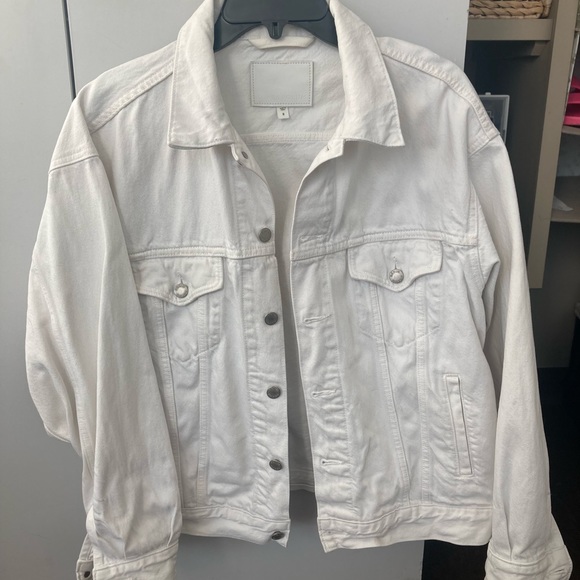 Aritzia - Denim Forum ‘The Ali’ Denim Jacket - white, small - Picture 2 of 6